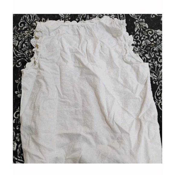 Ellen Tracy White Ruffle Blouse with Tassel Ties - Picture 4 of 6